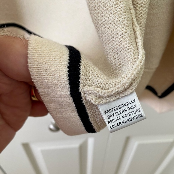 St. John 2 Piece Knit Cardigan Pant Set Sz4/6 - Picture 7 of 16